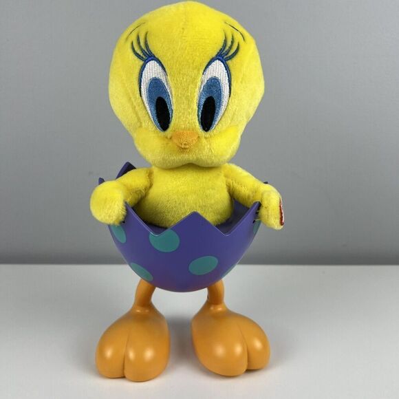 Hallmark Easter Tweety Bird Tip N Fall Sings and Walks Easter Song 10" tall - Picture 1 of 6